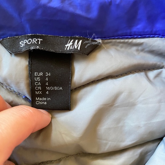 Royal blue light puffer coat - Picture 3 of 4